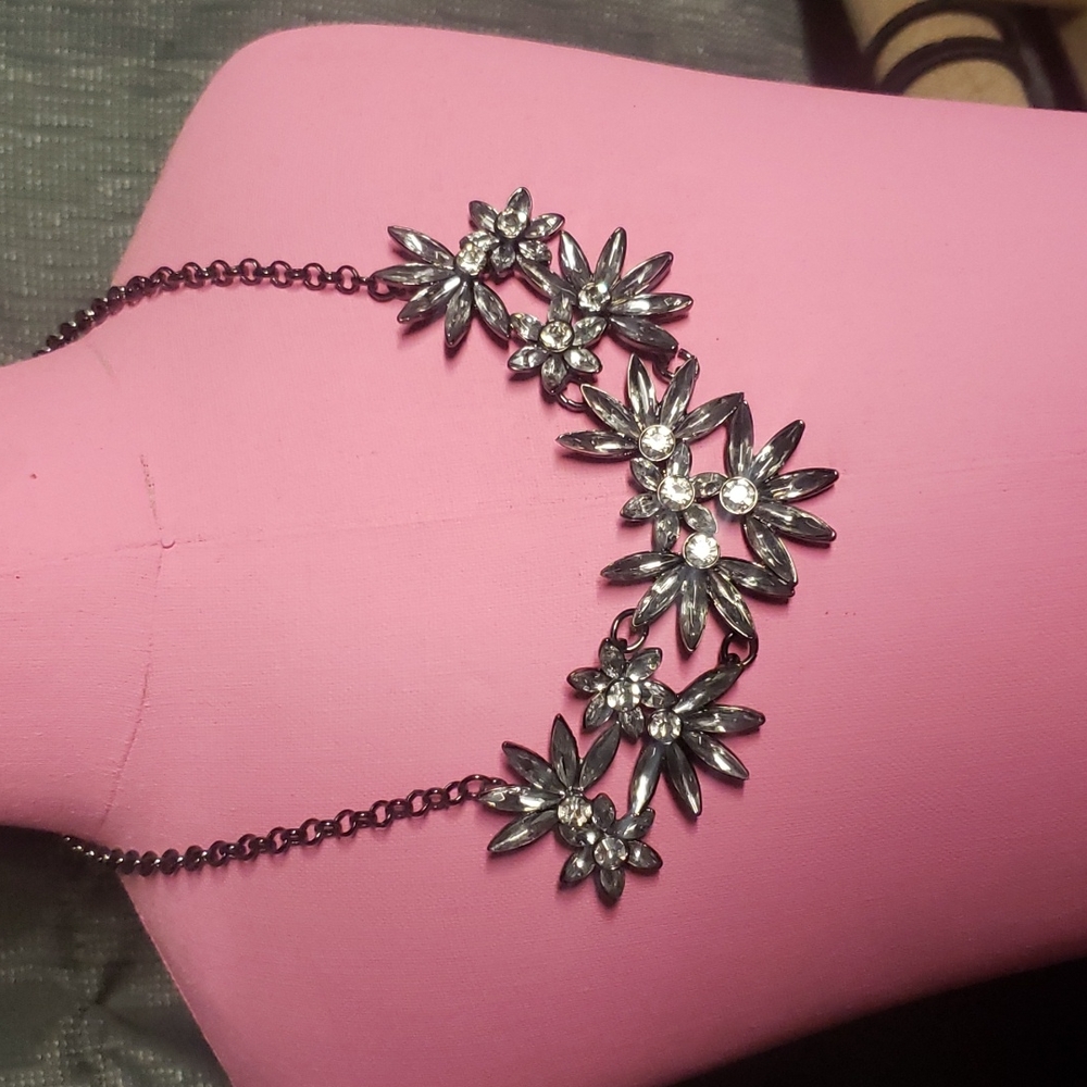 Statement necklace